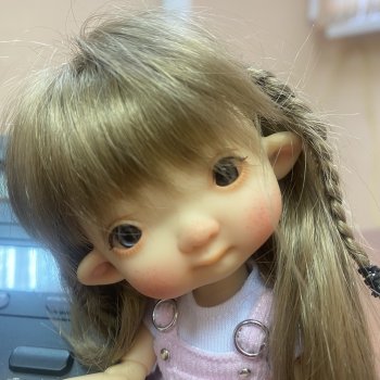 Не нужна она мне…