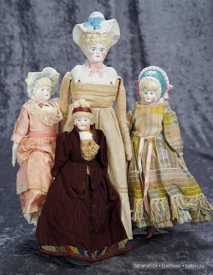 Маленькие немецкие фарфоровые куклы с мягконабивными телами