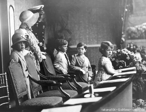 Королевские игрушки Елизаветы II (фото 10)