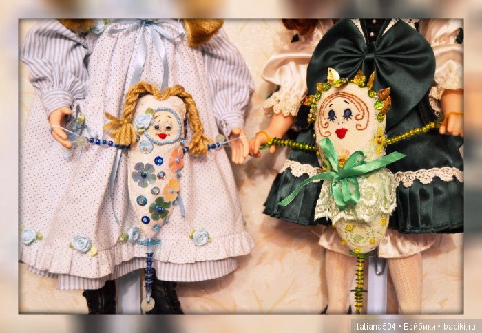 По мотивам куклы Дотти долл, Dotee Doll