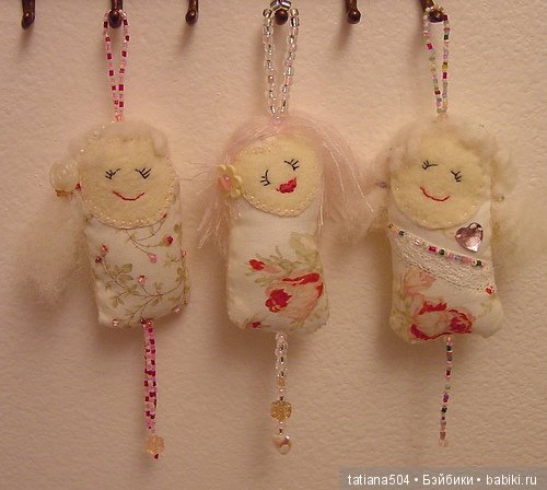 По мотивам куклы Дотти долл, Dotee Doll