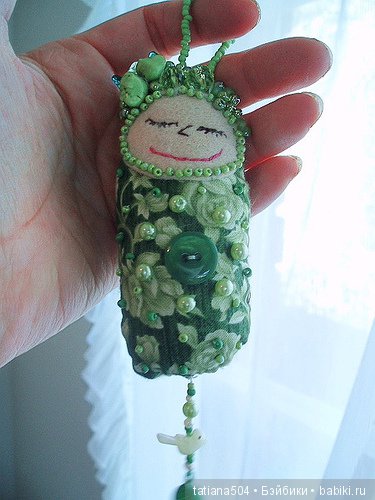 По мотивам куклы Дотти долл, Dotee Doll