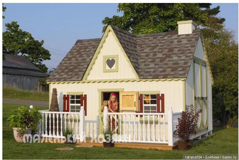 В кукольном домике тоже зажигают свет