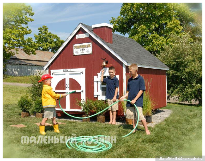 В кукольном домике тоже зажигают свет