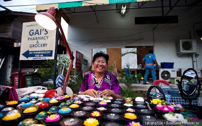 Удивительные цветы ручной работы из провинции Чианг Рай