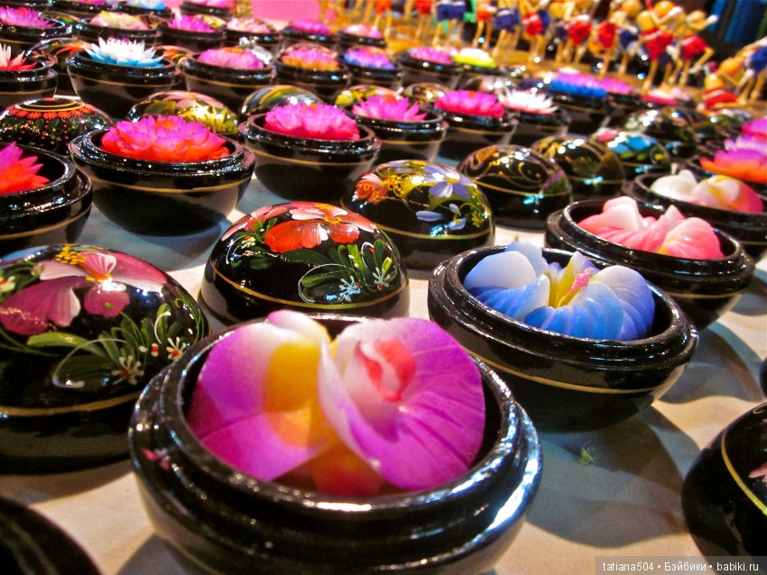 Удивительные цветы ручной работы из провинции Чианг Рай