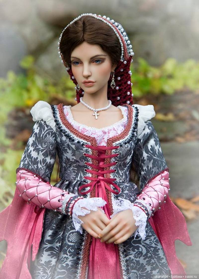 По мотивам сказок Марты Боерс – мир эльфов и принцесс. Вдохновенные куклы в потрясающих костюмах