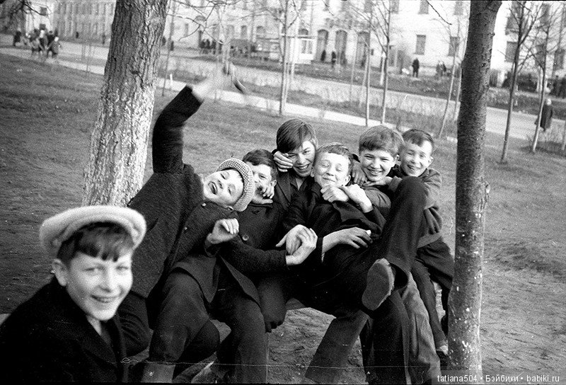 Детство без смартфонов и компьютеров (1 часть)