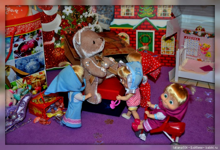 Новогодние истории с Машками. Часть 1- В поисках сладостей