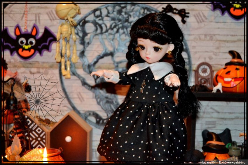 Halloween вместе с Уэнсдей (фото 5)