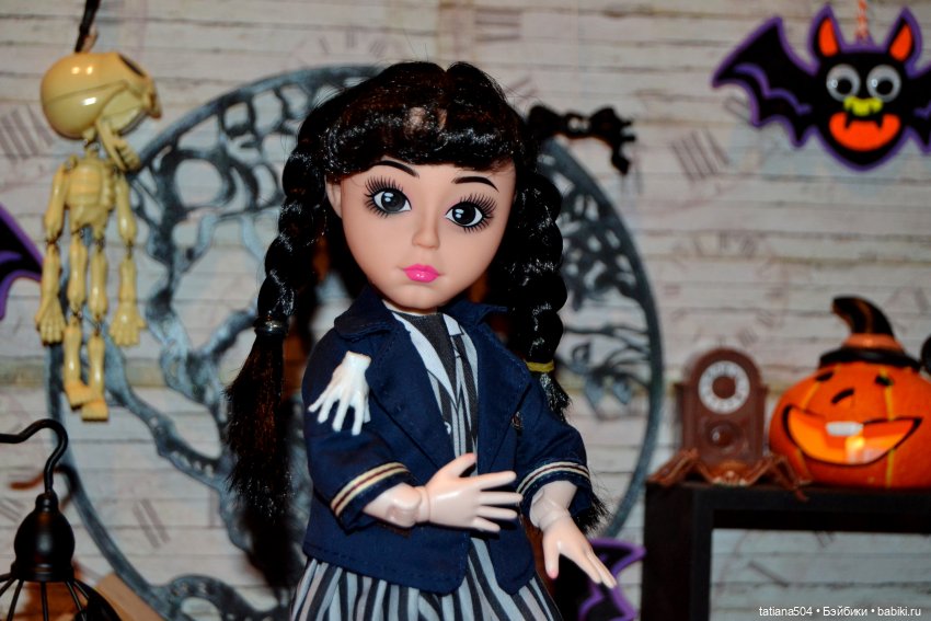 Halloween вместе с Уэнсдей