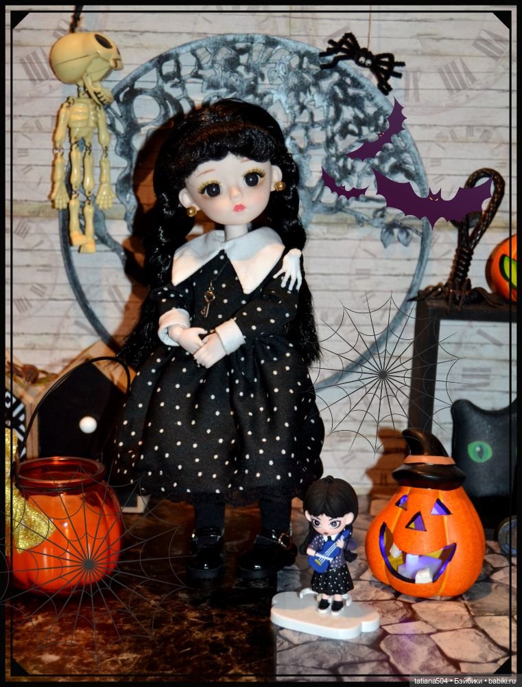 Halloween вместе с Уэнсдей (фото 3)