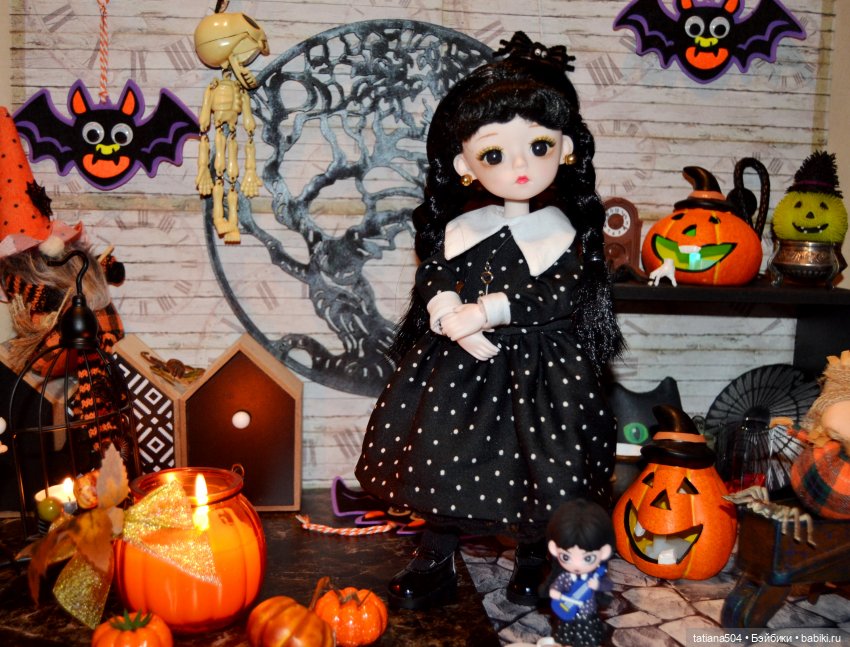 Halloween вместе с Уэнсдей