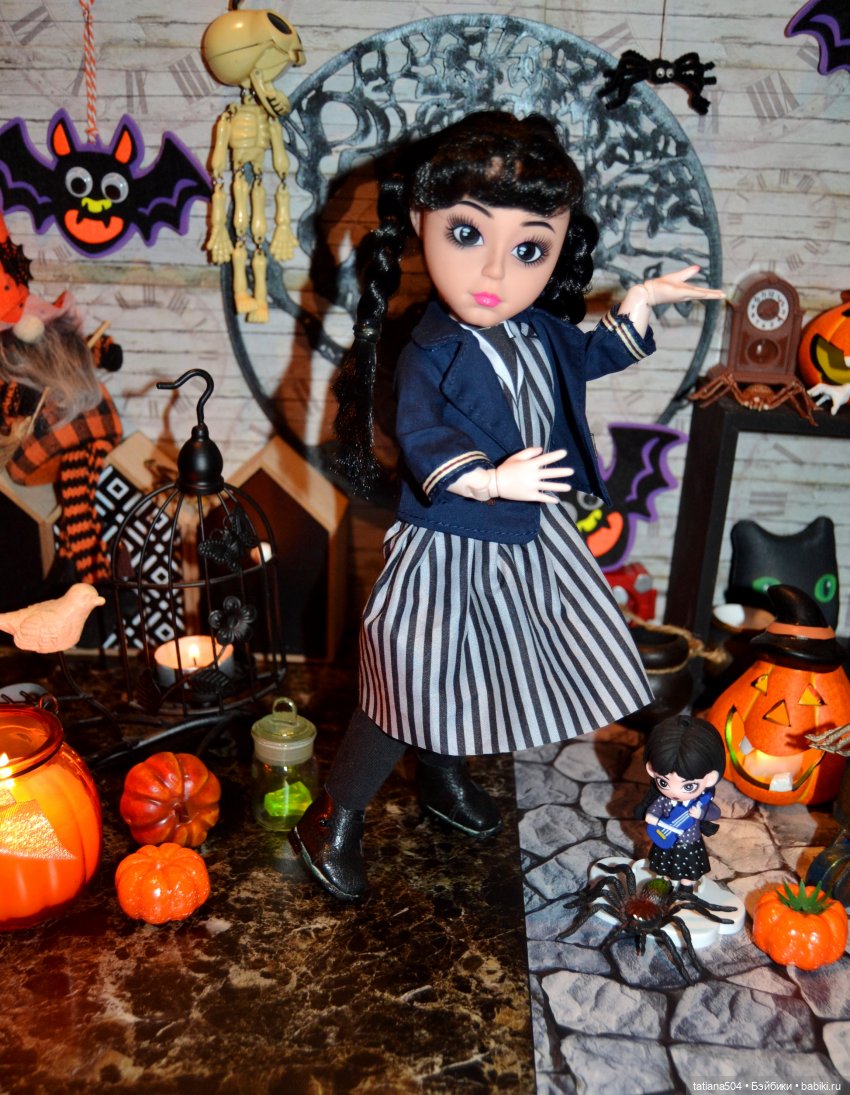 Halloween вместе с Уэнсдей