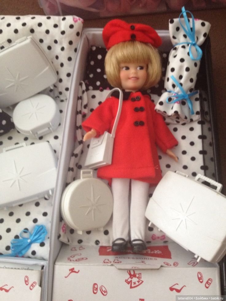 Пенни спешит познакомиться