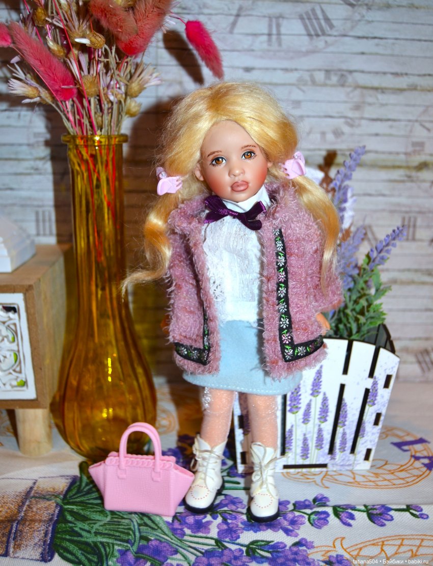 Подружки от Хелен Киш, Триша и Ида