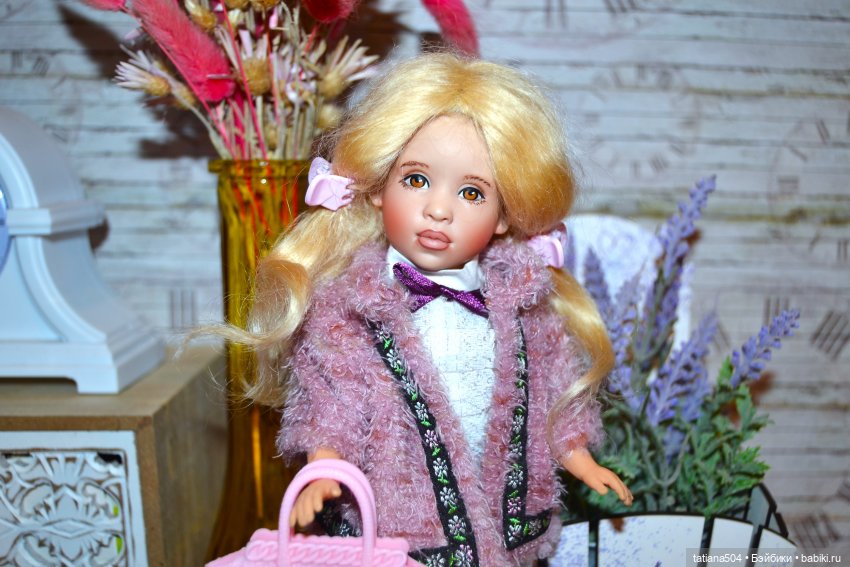 Подружки от Хелен Киш, Триша и Ида