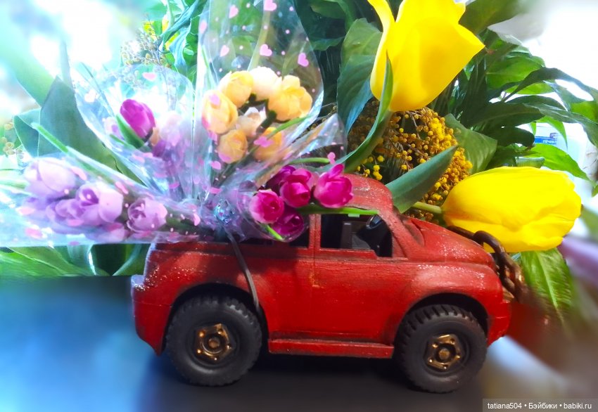 О тюльпанах и о женщинах — Коллекции игровых кукол (Playline): фото полок (фото 7)