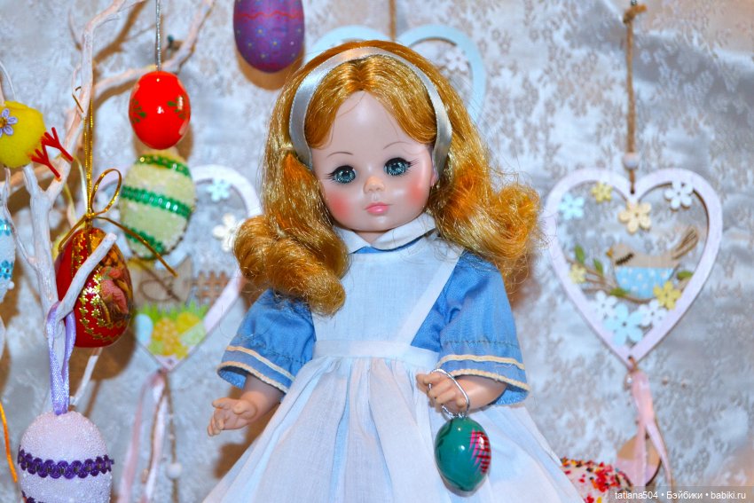 Алиса и пасхальное деревце