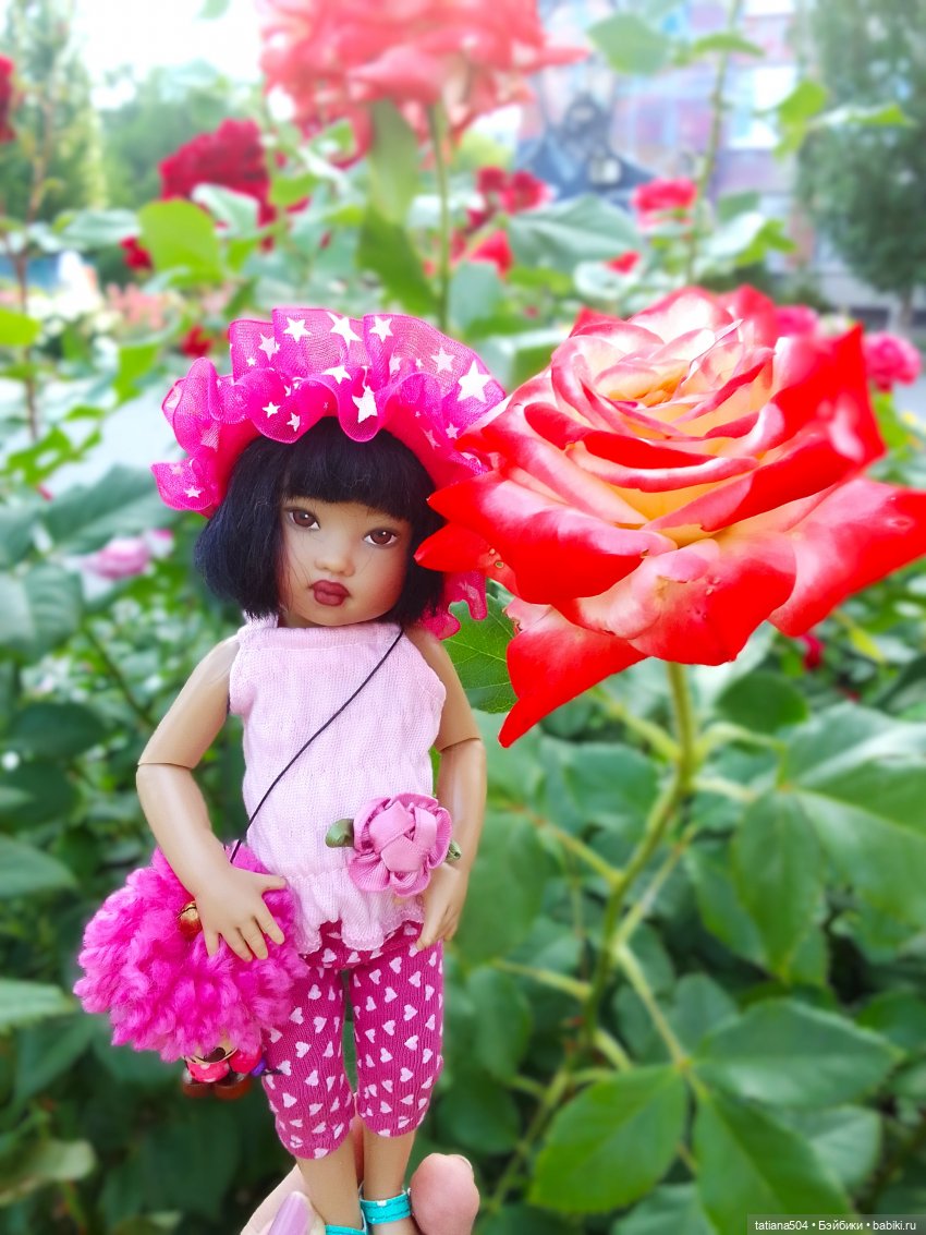 Девочки в цветочках — Куклы Helen Kish (Хелен Киш): Riley (Райли)