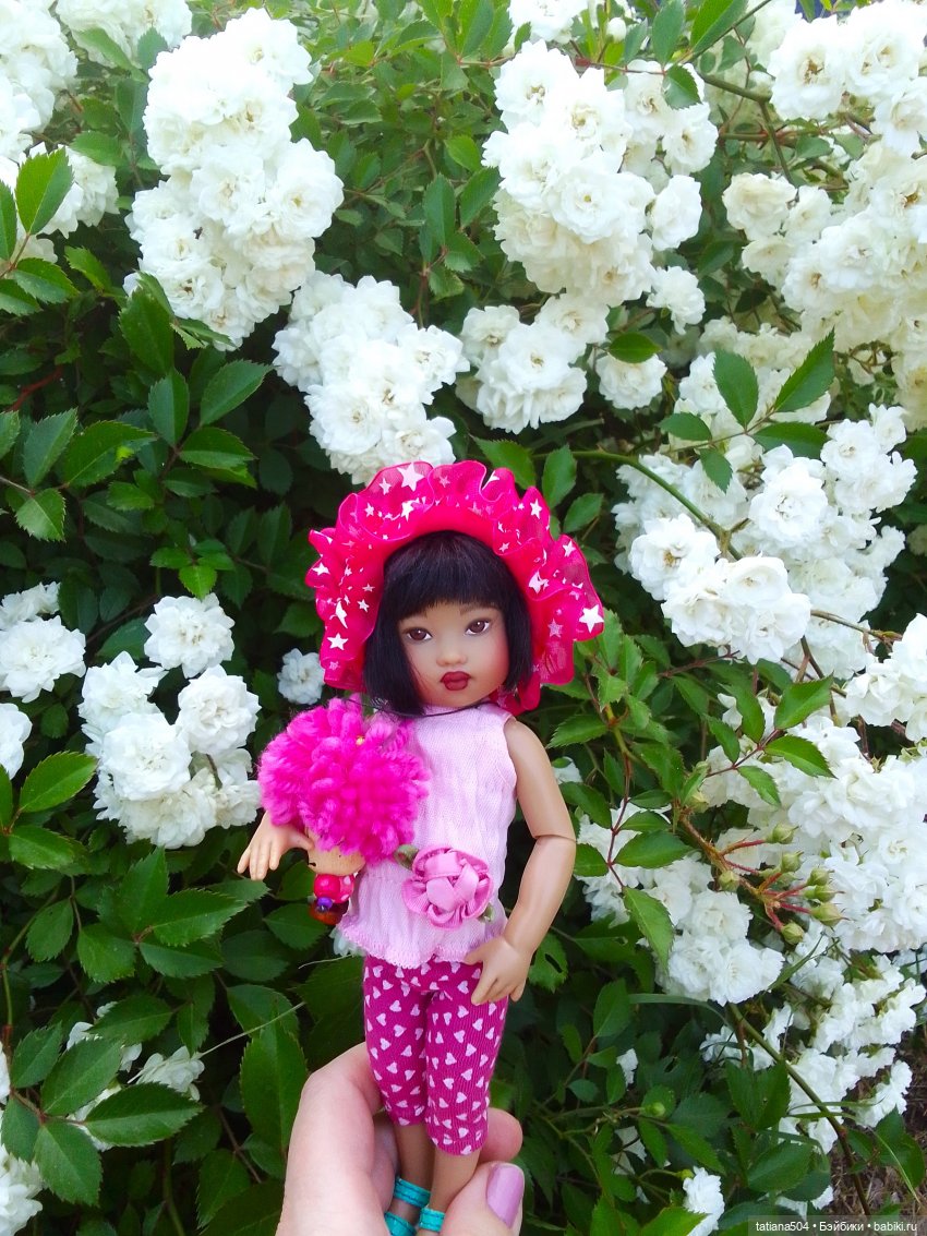 Девочки в цветочках — Куклы Helen Kish (Хелен Киш): Riley (Райли) (фото 8)