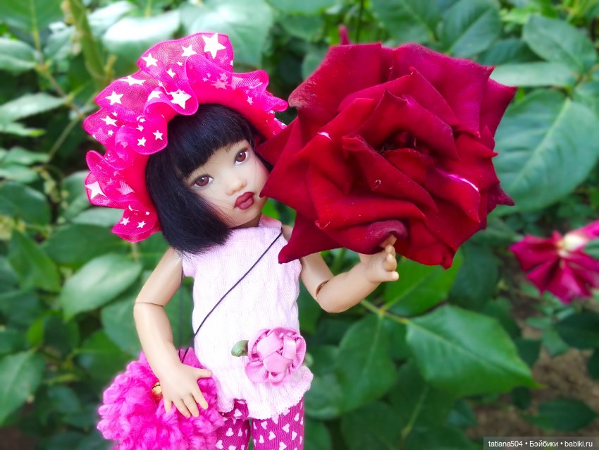 Девочки в цветочках — Куклы Helen Kish (Хелен Киш): Riley (Райли)