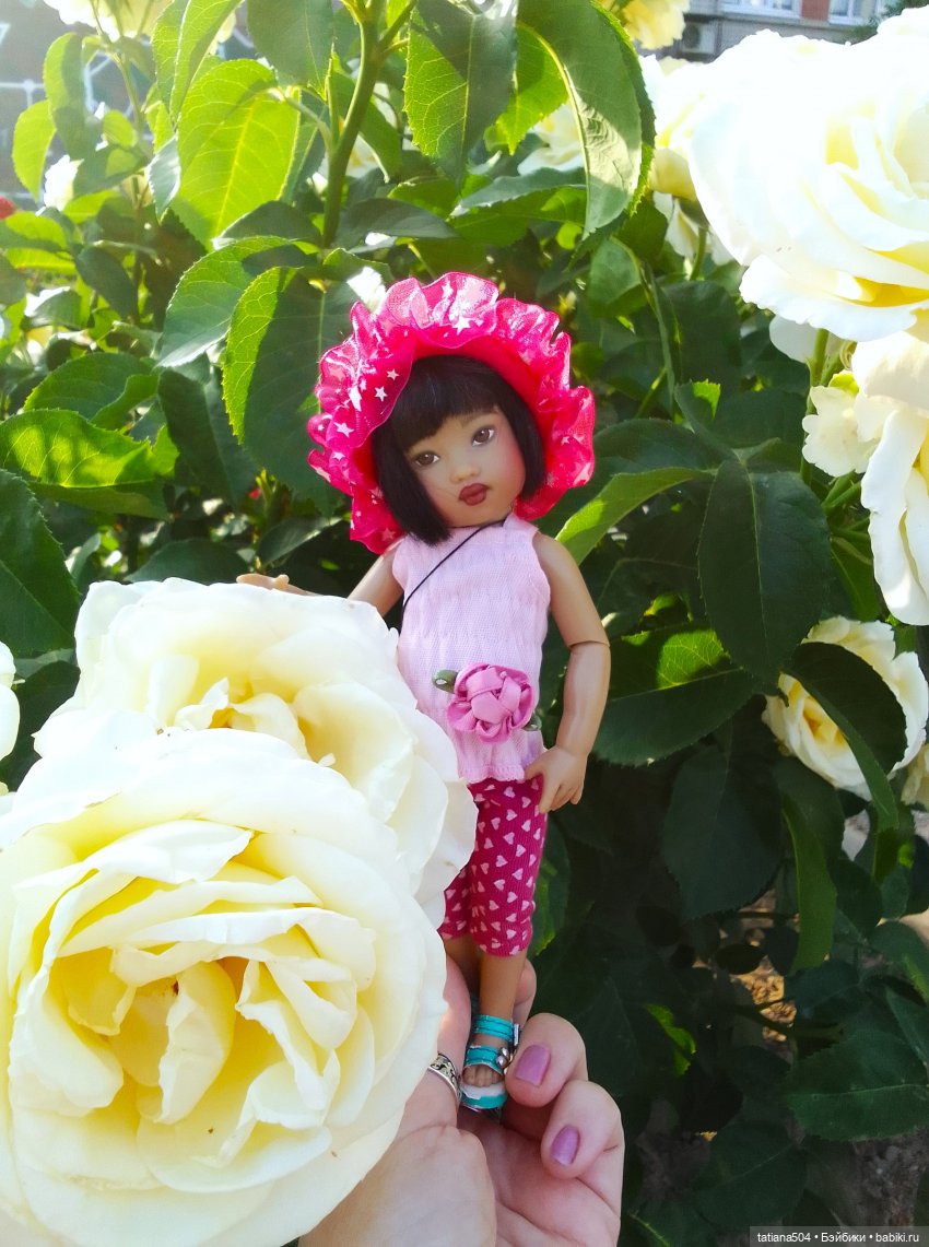 Девочки в цветочках — Куклы Helen Kish (Хелен Киш): Riley (Райли)
