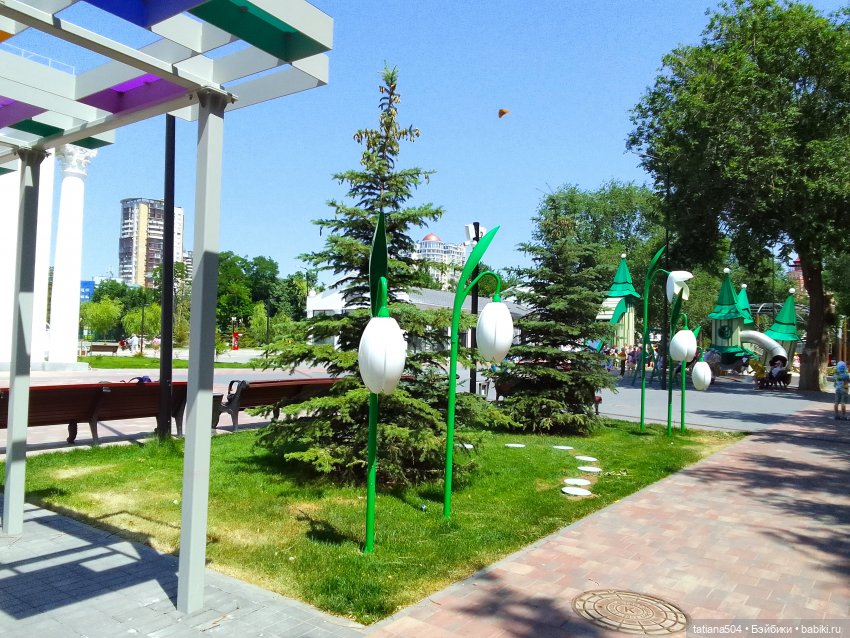 Маша в «Комсомольском садике» (фото 9)