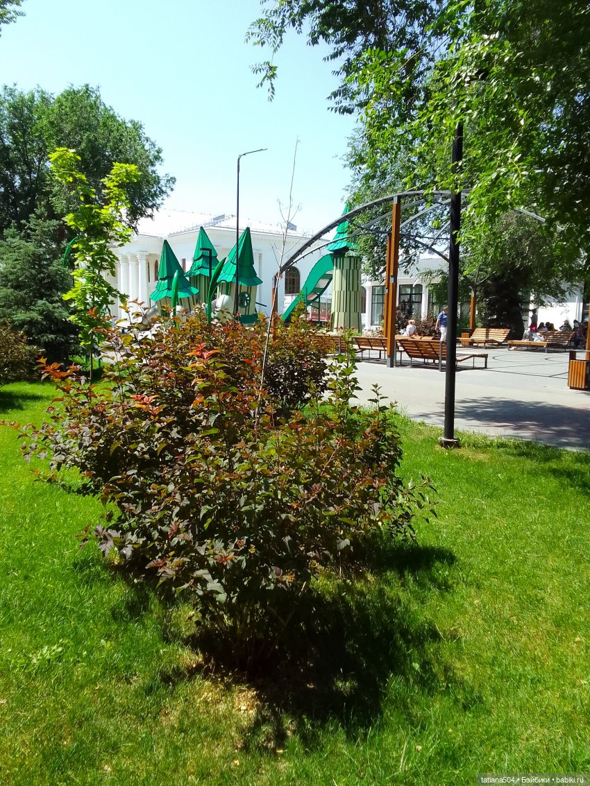 Маша в «Комсомольском садике»