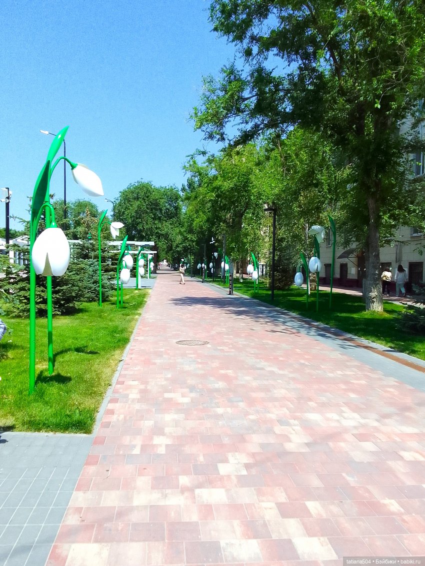 Маша в «Комсомольском садике»