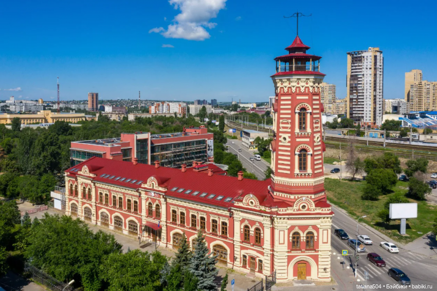 Маша в «Комсомольском садике»