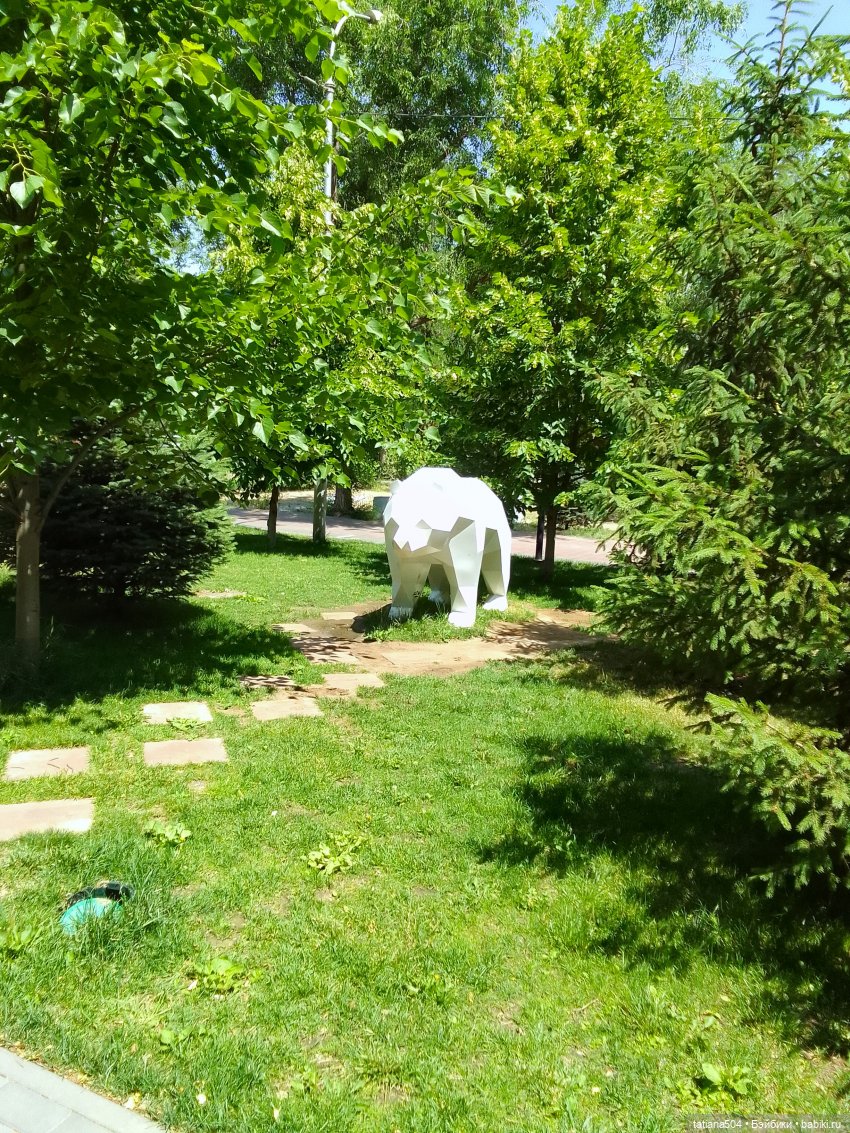 Маша в «Комсомольском садике»