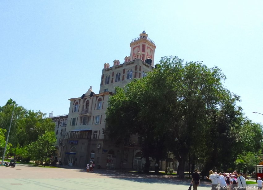 Маша в «Комсомольском садике»