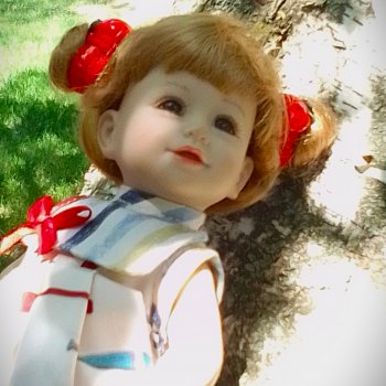 Маша в «Комсомольском садике»