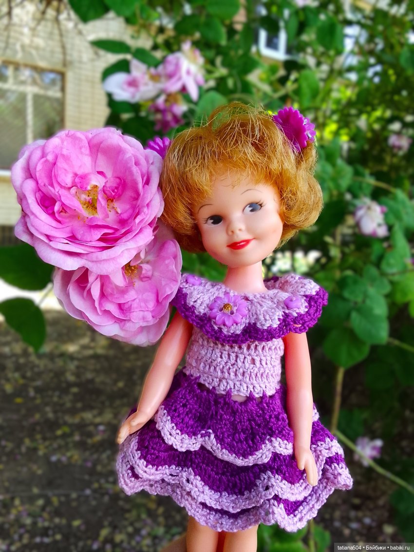 Пенни, розы и грозные жуки