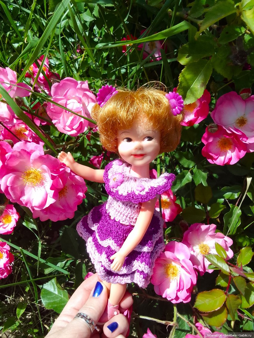 Пенни, розы и грозные жуки