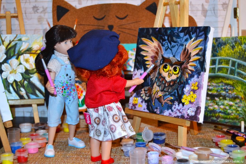 Кто учитель рисования? Маша…