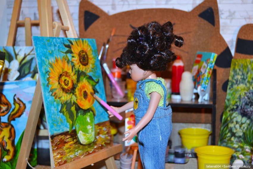 Кто учитель рисования? Маша…