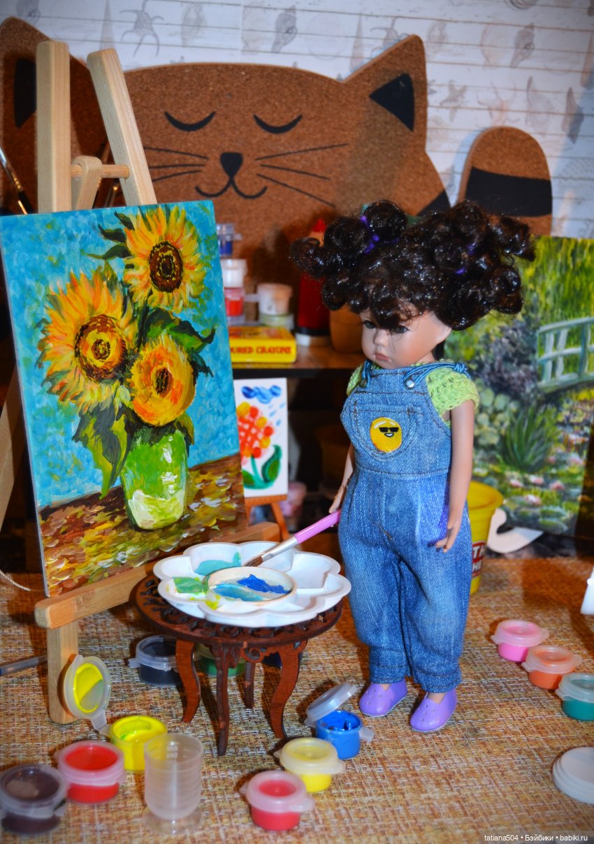 Кто учитель рисования? Маша…