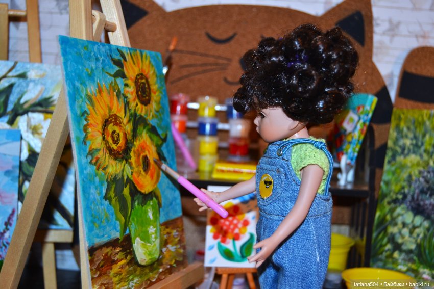 Кто учитель рисования? Маша…