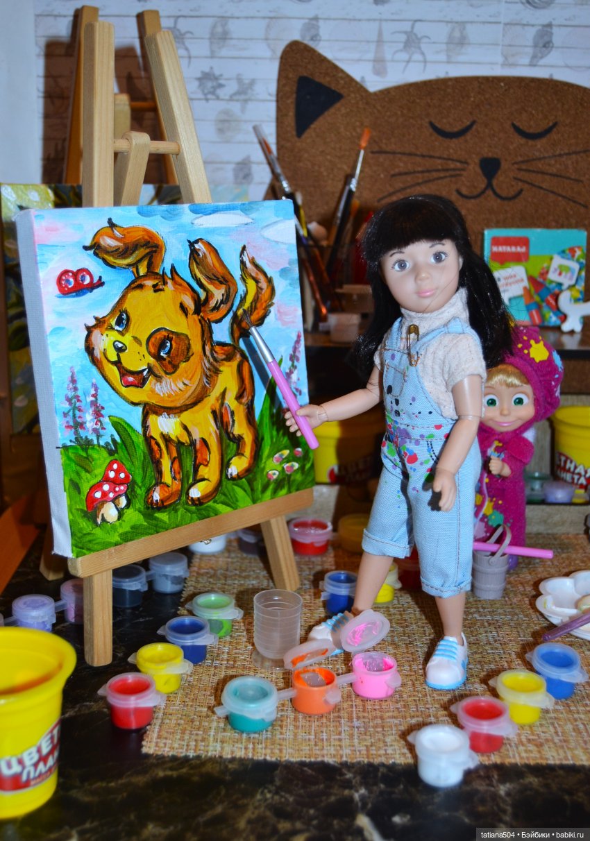 Кто учитель рисования? Маша…