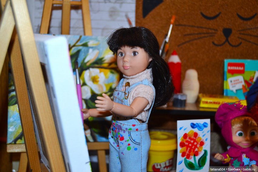 Кто учитель рисования? Маша…