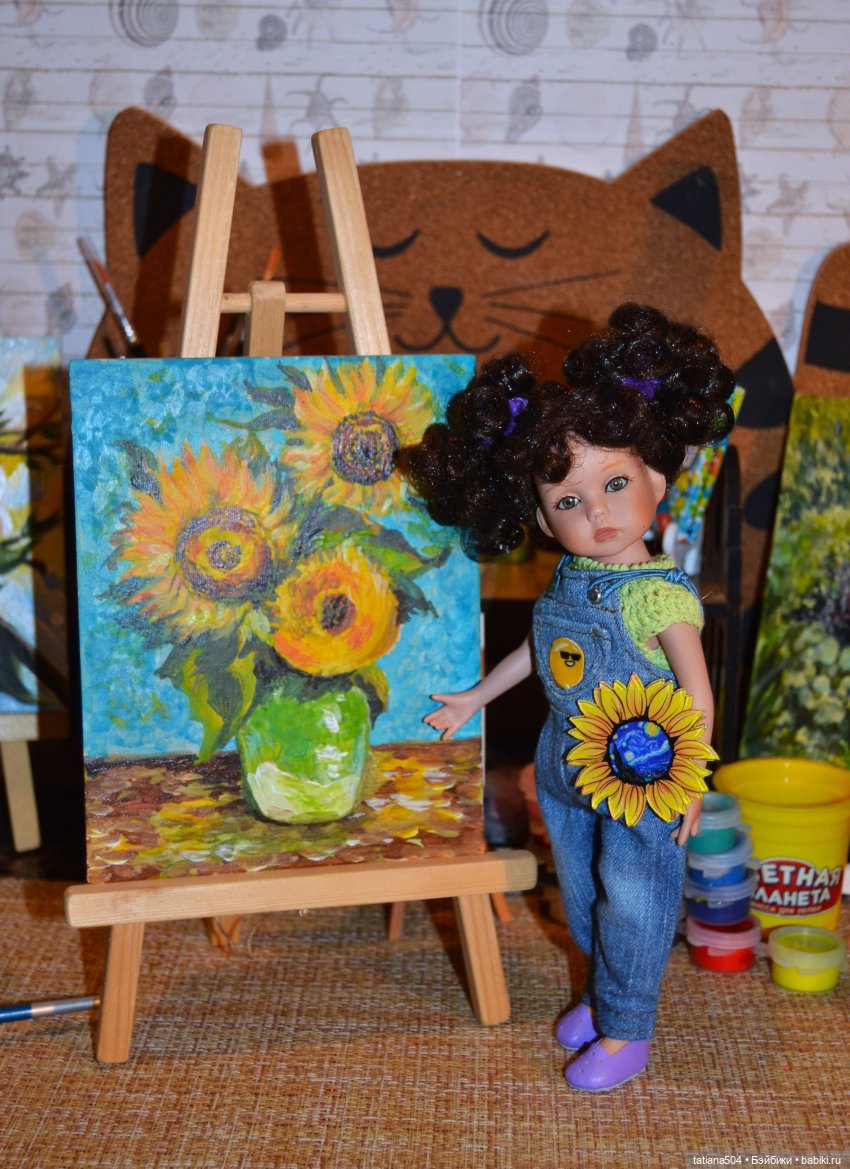 Кто учитель рисования? Маша…