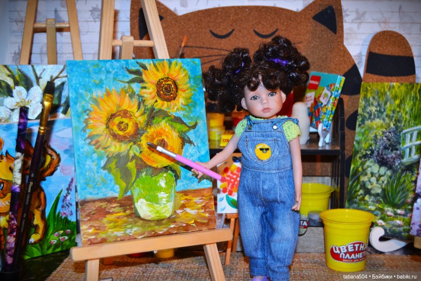 Кто учитель рисования? Маша…