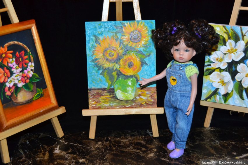 Кто учитель рисования? Маша…