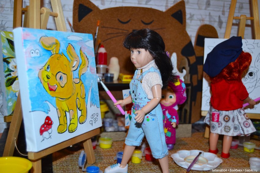 Кто учитель рисования? Маша…