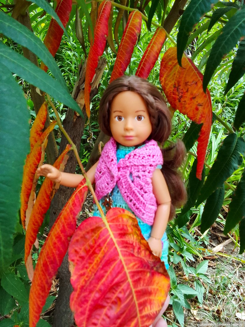 У каждой осени свои краски, гуляем с Софийкой