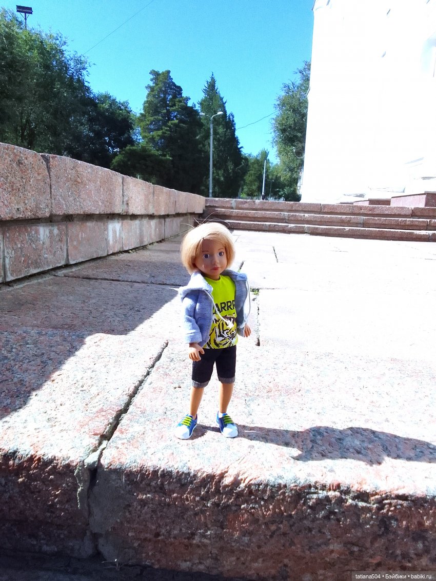 Сентябрьский променад в компании Михаэля