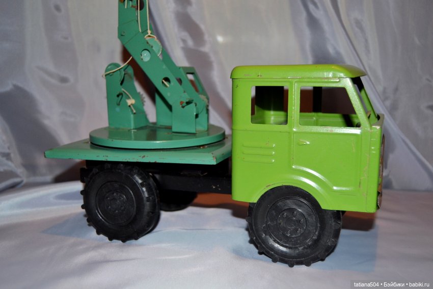 История Волгоградского завода металлопластмассовой игрушки