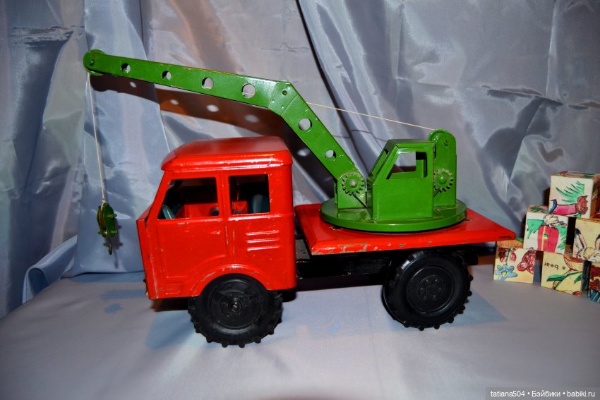 История Волгоградского завода металлопластмассовой игрушки